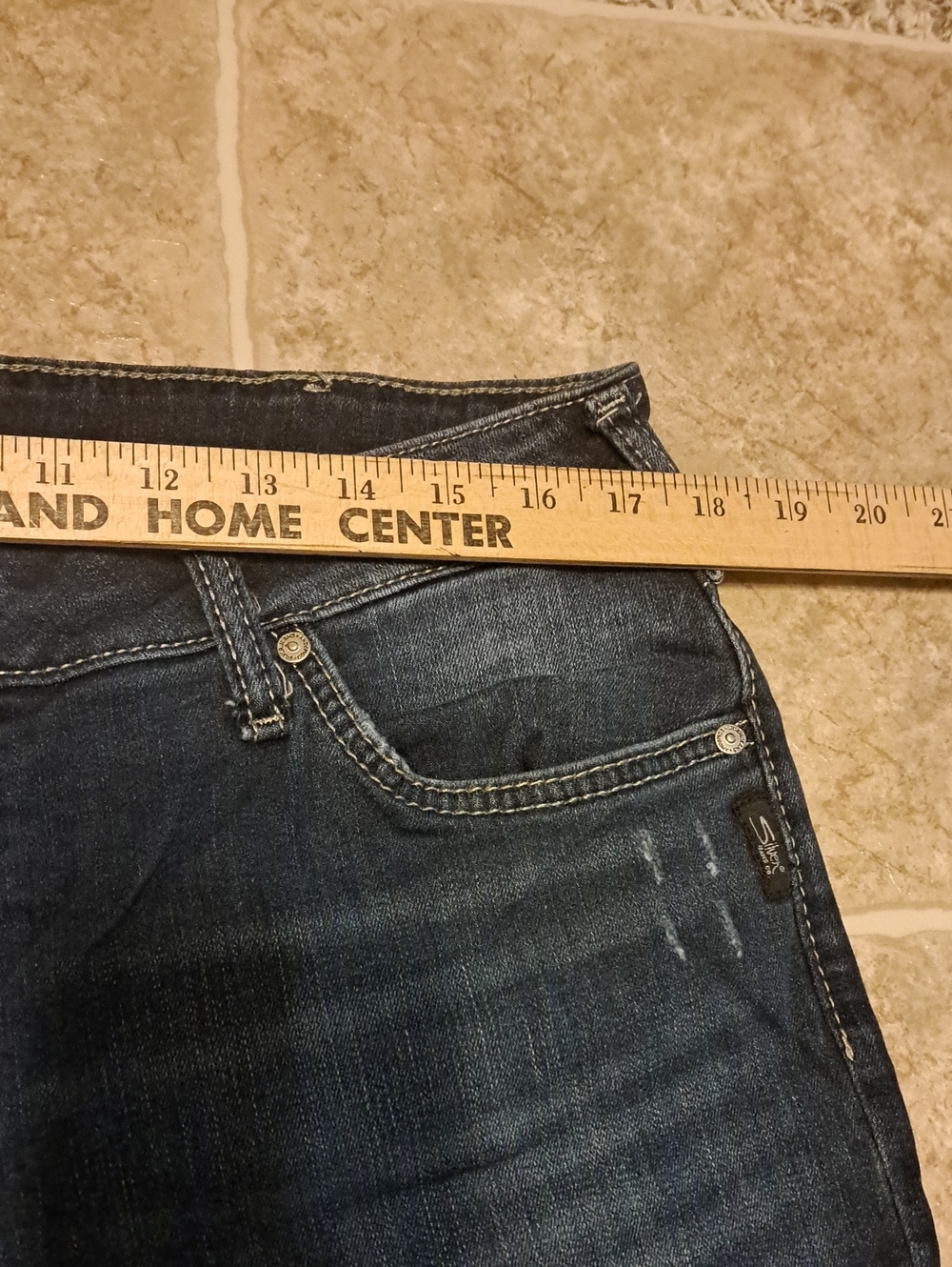 Silver Jeans Women’s Boyfriend in Dark Indigo. Size 34 - Picture 6 of 12